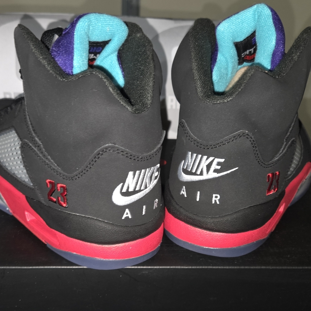 Jordan 5 Top 3 - Picture 3 of 3